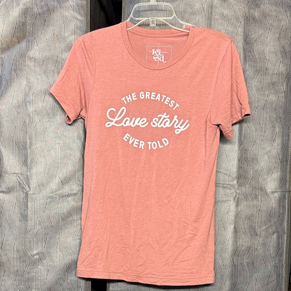 Women's Coral Graphic Tee